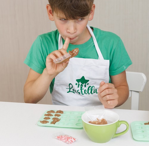 Chocolate Button Candy Making Kit – Animals - Image 5